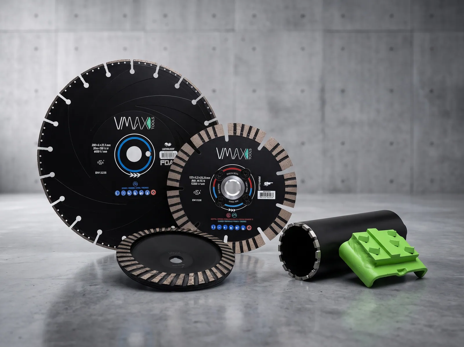 Assortimento VMAX con dischi diamantati, utensili di levigatura e corona diamantata